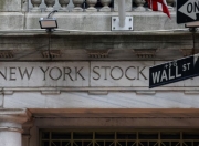 消息人士：蓝猫头鹰资本考虑重启私募信贷基金合并计划，取决于基金股价表现