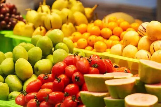 洪九果品将退市！市值缩水超95%！创始人17岁挑担创业，夫妻俩今年被采取刑事强制措施 第1张