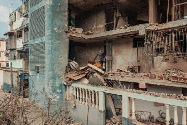 委内瑞拉官员：美国袭击造成至少40人死亡 第1张