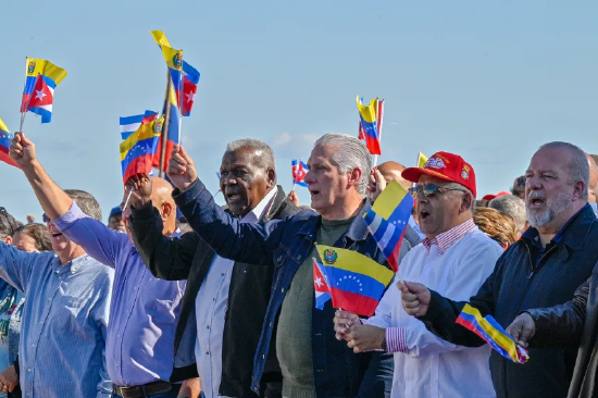 特朗普对格陵兰岛，古巴、伊朗等国发出警告 第5张